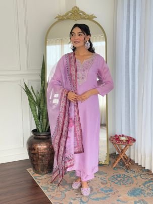 Lavender Rayon Embroidered Straight Kurti Pant With Dupatta