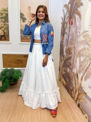 LEHENGA   BLOUSE WITH EMBROIDERY WORK AND KODI LACE