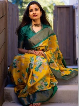 Linen Digital Print Rama Green Saree With Digital Print Blouse