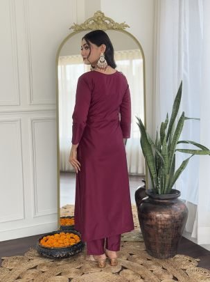 Maroon Rayon Kurta Set With Printed Taby Dupatta