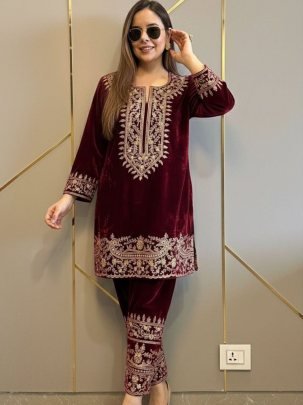 Maroon Velvet Zari Embroidered Kurti Pant Set