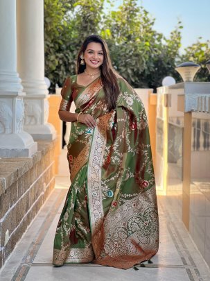 Mehendi Green Paithani Silk Saree With Matching Flower Design Pallu
