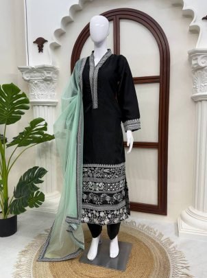 Midnight Grace Glass Fabric Embroidered Kurta Set