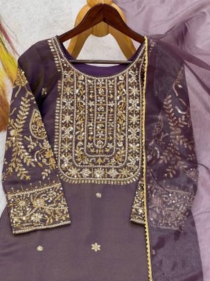 Royal Roman Shimmer Embroidered Kurta Pant with Twill Net Silk Dupatta