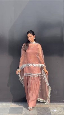 Monsoon Glow Desi Style  Peach Color Set