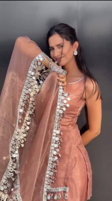 Monsoon Glow Desi Style  Peach Color Set