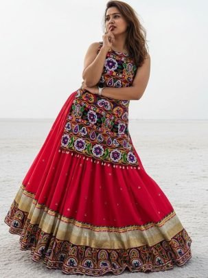 Navratri  Special Indowestern Lehenga Set With Gamthi Work