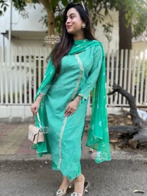 Pure Fine Cotton Fabric Lahariya Kurti with Pant     Comfortable   Stylish Light Green Color