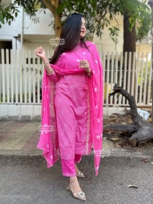 Pure Fine Cotton Fabric Lahariya Kurti with Pant     Comfortable   Stylish Pink Color