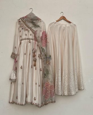 Ramzan Wear Embroidered Work Off White Colour Suit