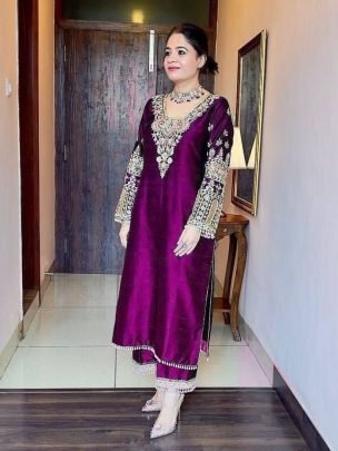 Sequence Work  Wine  Colour Pakistani Suit