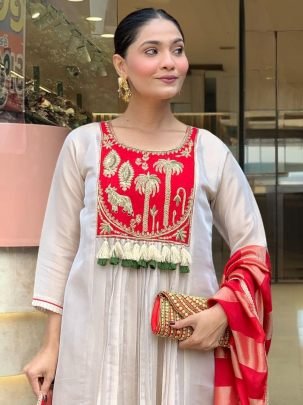 Silk Fabric Red Colour Kurti 3 Pcs Set