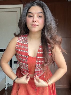 Simmer Silk 9 Mm Sequence Work Lehenga Choli