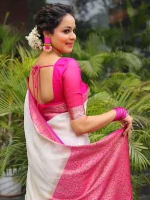 Soft Naylon Chinnon Pink Saree With Pallu And Running Blouse