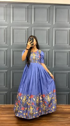 Stylish Pichwai Print  Purple Colour Gown