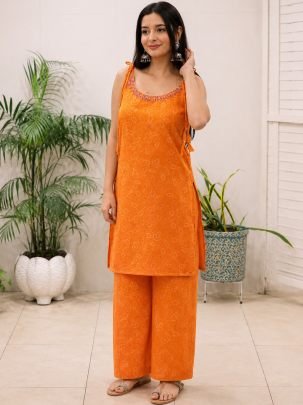 Stylish Sleeveless Orange Colour  kurti With Pant