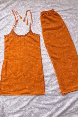 Stylish Sleeveless Orange Colour  kurti With Pant