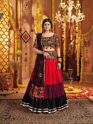 Traditional Gujarati Beautifully Crafted Chaniya Choli With Embroidery Work