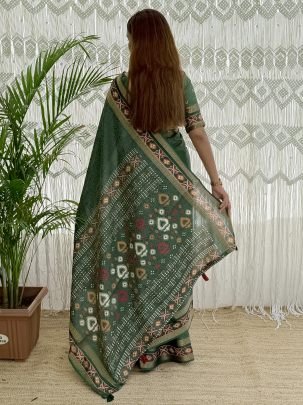 Traditional Wear Green Colour Cotton Saree