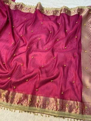 Trending Banarasi Pink Ghungroo Saree