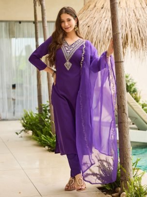 Violet Rayon Slub Kurta Set With Organza Dupatta