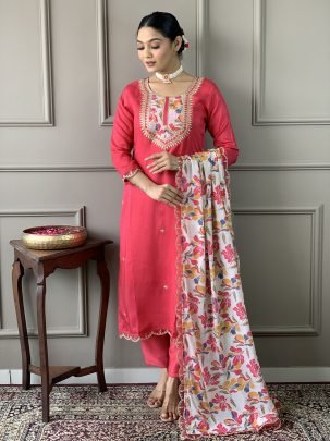 Viscose Fabric Gajri  Colour  Kurti Pant With Dupatta Set