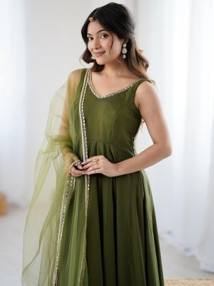 Wedding Wibe Mahendi Wear Anarkali Suit