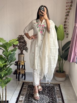 White Khadi Cotton Floral Embordered Kurti Pant Set