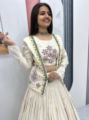 White Royal Elegance Lehenga Choli Set