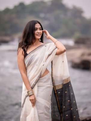 White Soft Lilan Cotton Fabric Saree With Black Weaving Rich Blouse